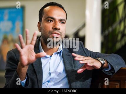 Amr Saleh (37), professor at Al-Azhar University, Faculty of Languages and Translation, Cairo, Egypt Stock Photo
