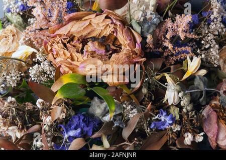 dead flowers in a wreath Stock Photo