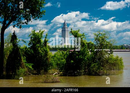 4/29, 2019, BATON ROUGE, LA, USA -  Baton Rouge, Louisiana Skyline and State Capitol on Mississippi River Stock Photo