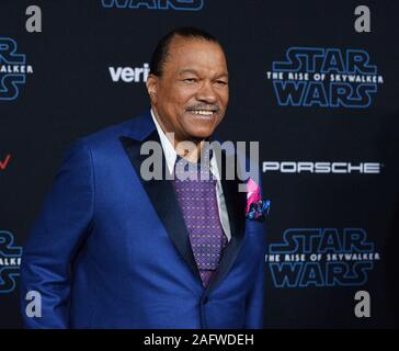 Los Angeles, United States. 17th Dec, 2019. Cast member Billy Dee Williams attends the premiere the motion picture sci-fi fantasy 'Star Wars: The Rise of Skywalker' at the TCL Chinese Theatre in the Hollywood section of Los Angeles on Monday, December 16, 2019. Storyline: The surviving Resistance faces the First Order once more in the final chapter of the Skywalker saga. Photo by Jim Ruymen/UPI Credit: UPI/Alamy Live News Stock Photo