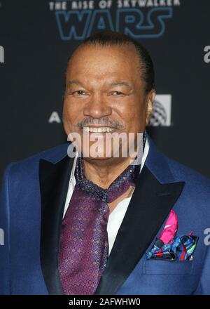 Hollywood, Ca. 16th Dec, 2019. Billy Dee Williams, at the Premiere Of Disney's 'Star Wars: The Rise Of Skywalker' at the El Capitan theatre in Hollywood, California on December 16, 2019. Credit: Faye Sadou/Media Punch/Alamy Live News Stock Photo