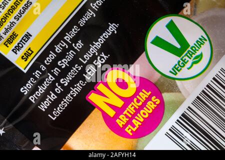 No artificial flavours & V Vegetarian symbols logos on packet of Bumper Bag flying saucers sherbet filled wafer discs Stock Photo