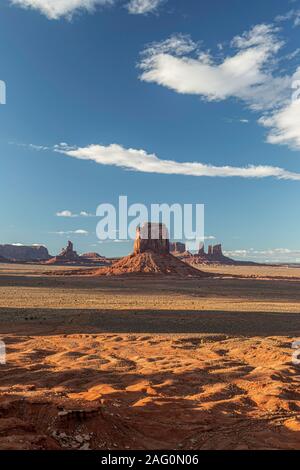 Sandstone buttes from Artist's Point Overlook, Monument Valley, Utah and Arizona border, USA Stock Photo