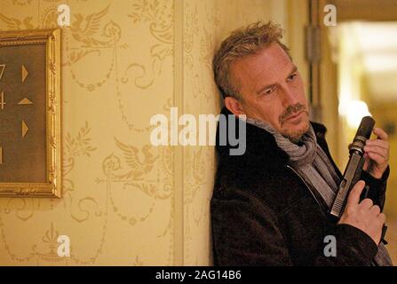 THREE DAYS TO KILL 2014 Relativity Media film with  Kevin Costner Stock Photo