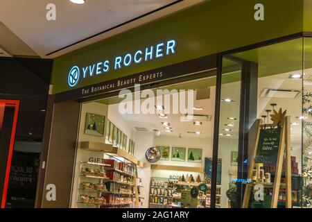 Scarborough town centre, Toronto, Canada, December 2019 - Yves Rocher store selling botany based products.  Stock Photo