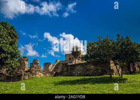 ancient maya ruin at the beach in Tulum, Mexico Stock Photo