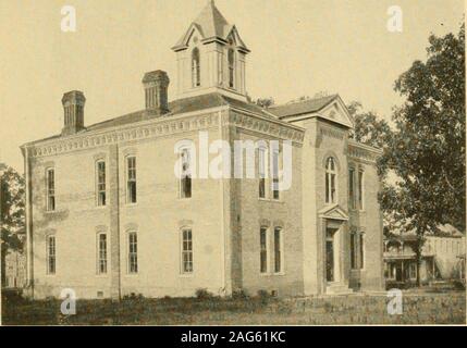 . Louisiana and Arkansas railway; its territory industries and financial condition ... RESIDENCE  i MIMh  timber gradually removed along the line of the road and itsplace taken by farms, the cabins of the axemen succeeded. WINNFIELD COURT HOUSE 76 LOUISIANA AND ARKANSAS RAILWAY