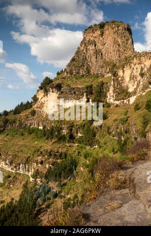 Ethiopia, Amhara, Lalibela, Mount Abuna Yosef, elevated view down to mountain path to Asheton Maryam Monastery one of the country’s highest monasterie Stock Photo