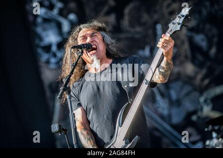 Oslo, Norway. 28th, June 2019. The American thrash metal band Slayer performs a live concert during the Norwegian music festival Tons of Rock 2019. Here vocalist and bass player Tom Araya is seen live on stage. (Photo credit: Gonzales Photo - Terje Dokken). Stock Photo