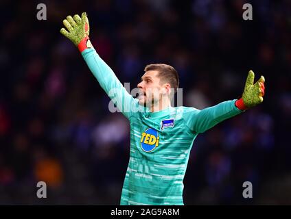 14 December 2019, Berlin: Soccer: Bundesliga, Hertha BSC - SC Freiburg, 15th matchday in the Olympic Stadium. Goalkeeper Rune Jarstein of Hertha. Photo: Soeren Stache/dpa-Zentralbild/dpa - IMPORTANT NOTE: In accordance with the requirements of the DFL Deutsche Fußball Liga or the DFB Deutscher Fußball-Bund, it is prohibited to use or have used photographs taken in the stadium and/or the match in the form of sequence images and/or video-like photo sequences. Stock Photo