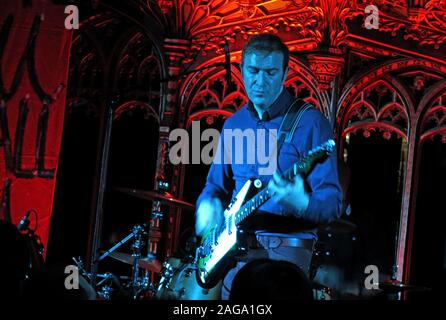 Mark E Smith & The Fall perform 15/05/2014 Manchester Cathedral gig - Pete Greenway Guitarist Stock Photo