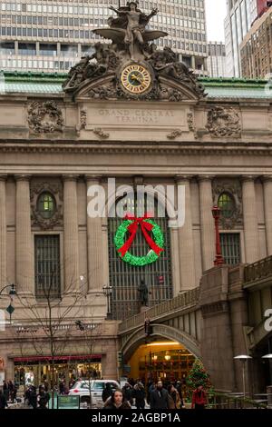 East 42nd Street Entrance to Grand Central Terminal is decorated with a Holiday Wreath,  New York City, USA  2019 Stock Photo