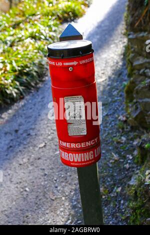 Emergency Throwing Line Stock Photo - Alamy