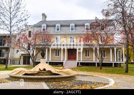 Exterior of The Congregation of the Handmaids of the Holy Child Jesus property adjacent to Saint Boniface Cathedral in Winnipeg, Manitoba Stock Photo