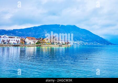 The scenic houses of small toen Gmunden on the bank of Traun Lake in one of the most popular Salzkammergut region in Austria Stock Photo