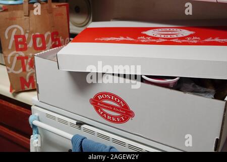 Middletown, CT / USA - November 27, 2019: Holiday catering meal kit made by Boston Market ready to be heated then served Stock Photo