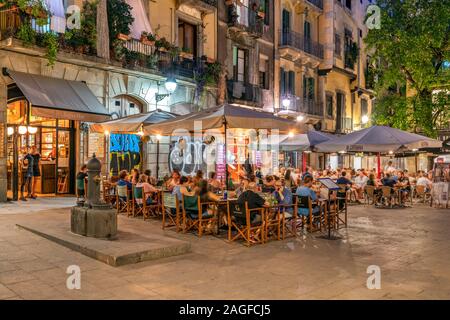 Outdoor tapas restaurant in a small square of Born district, Barcelona, Catalonia, Spain Stock Photo
