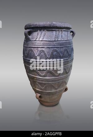 Large Pithos storage jar decorated with wavy lbands and linaear A inscription, Knossos Palace, Crete.  National Archaeological Museum Athens. 17th-16t Stock Photo