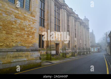 Uppingham public (i.e. private, fee paying, about £40,000 yearly) boarding school on a foggy winter morning. Stock Photo