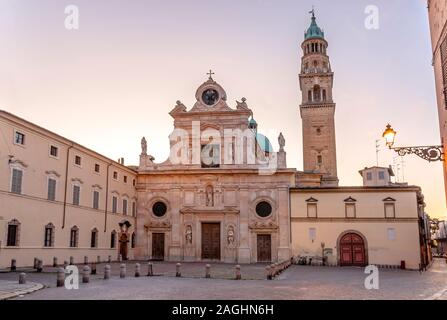 Chiesa San Giovanni Evangelista in Parma, Emilia-Romagna, Italy Stock Photo