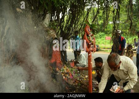 NAGPUR, MAHARASHTRA, INDIA - AUGUST 01 : People worship of Snake God in 'Nag Panchami' festival. It is traditional worship of snakes or serpents obser Stock Photo