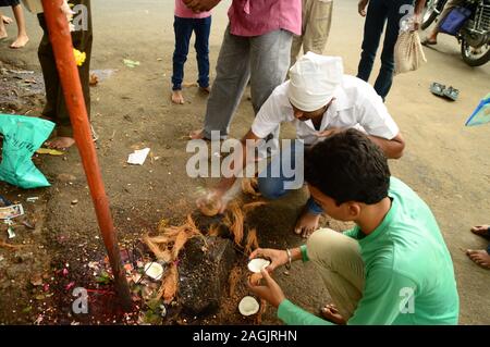 NAGPUR, MAHARASHTRA, INDIA - AUGUST 01 : People worship of Snake God in 'Nag Panchami' festival. It is traditional worship of snakes or serpents obser Stock Photo