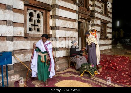 Ethiopia, Amhara Region, Lalibela, Yemrehanna Kristos monastery, festival of Archangel Gabriel, pilgrims outside cave church Stock Photo