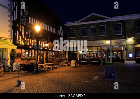 Christmas lights in the, Market Square, Newark on Trent Nottinghamshire, England, Britain, UK Stock Photo