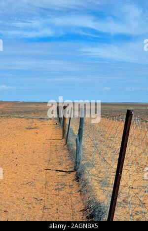 Australia, dog fence aka dingo fence, 5300 km long fence to protect pastures for sheeps and cattles Stock Photo