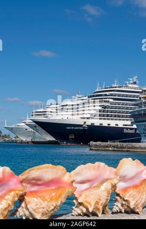 Conch eye view of cruise ships, Nassau, Bahamas Stock Photo