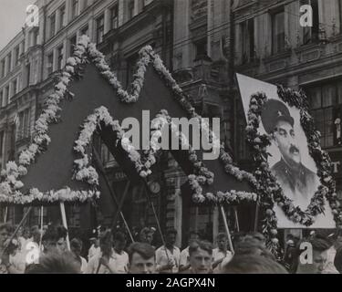 Demonstration on Myasnitskaya Street. Museum: © Rodchenko Stepanova Archive, Moscow. Author: Alexander Mikhailovich Rodchenko. Stock Photo