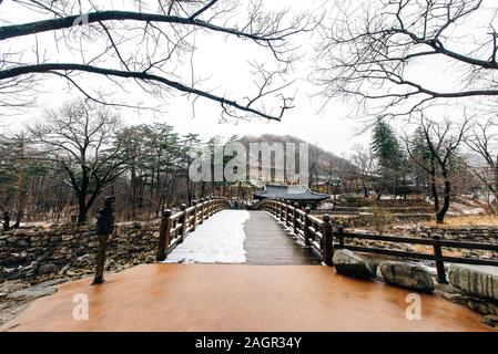 Kyejoam Seokgul Hermitage shrine and Ulsanbawi rock in Seoroksan National park, South Korea Stock Photo