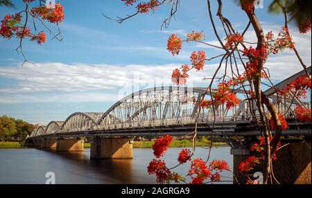 Truong Tien Bridge (or Trang Tien Bridge) Hue, Vietnam Stock Photo
