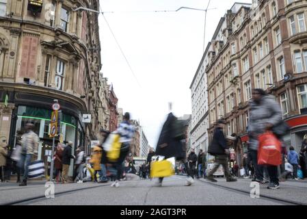 Birmingham, UK. 21th December, 2019. Savvy Shoppers hit the streets of Birmingham city centre as sales of up to 50 percent were available during 'Super Saturday' The last Saturday before Christmas which is regarded as one of the busiest shopping day's of the year. Pic taken 21/12/2019. Credit: Sam Holiday/Alamy Live News Stock Photo