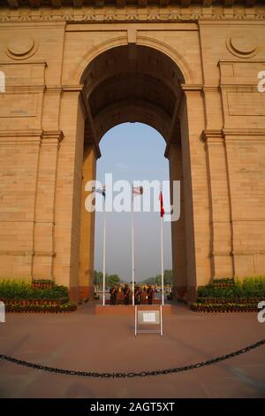 The India Gate is a war memorial located astride the Rajpath, on the eastern edge of the 'ceremonial axis' of New Delhi, formerly called Kingsway Stock Photo