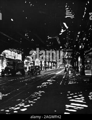 El', Second and Third Avenue lines, Bowery taken from Division St., Manhattan. Stock Photo