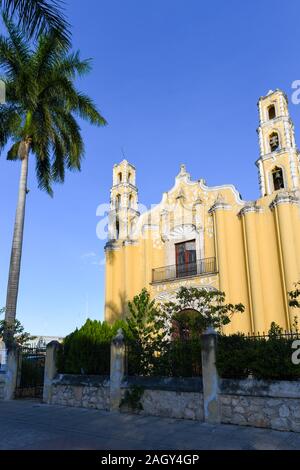 Iglesia San Juan Bautista, Parque San Juan, Merida, Mexico Stock Photo