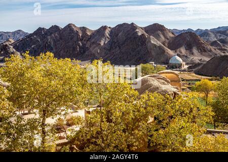 Kharanaq abandoned village in Iran Stock Photo