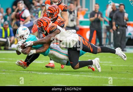 Cincinnati Bengals linebacker Germaine Pratt (57) looks on after an NFL  football game against the Jacksonville Jaguars, Thursday, Sept. 30, 2021,  in Cincinnati. (AP Photo/Emilee Chinn Stock Photo - Alamy