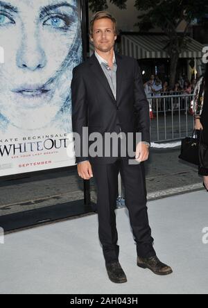 Gabriel Macht - Whiteout Premiere at the Westwood Village Theatre in Los Angeles.MachtGabriel 23 Red Carpet Event, Vertical, USA, Film Industry, Celeb Stock Photo