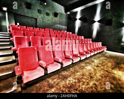 of an empty theater Stock Photo - Alamy