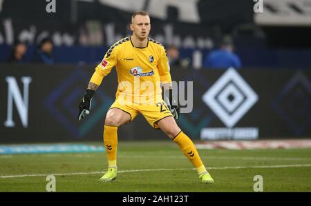 Schalke, Deutschland. 21st Dec, 2019. firo: 21.12.2019 Football, 2019/2020 1.Bundesliga: FC Schalke 04 - SC Freiburg 2: 2. Mark Flekken | usage worldwide Credit: dpa/Alamy Live News Stock Photo