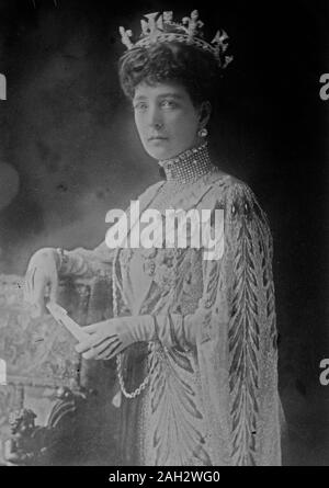 Her majesty Queen Alexandra ca. 1913 Stock Photo
