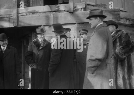 Mayor Mitchel at aqueduct completion 1/12/14 Stock Photo