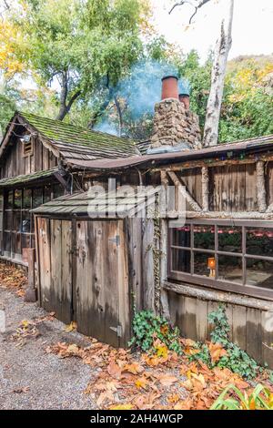 Cold Springs Tavern exterior at Christmas time. Stock Photo