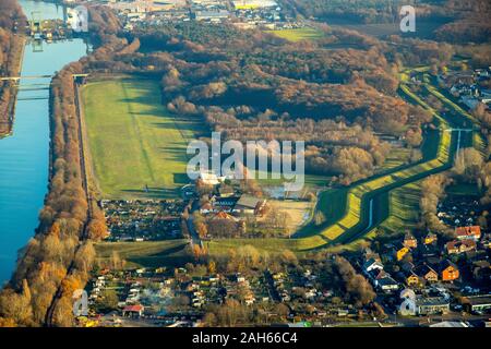 Aerial photo, Rapphofs Muehlenbach, gliding airfield Dorsten Lippewiesen, dyke, Dorsten, Ruhr area, North Rhine-Westphalia, Germany, DE, Europe, birds Stock Photo