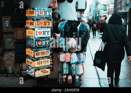 Canal street market new york hi-res stock photography and images - Alamy