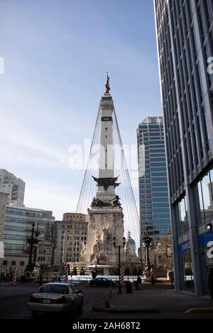 The Soldiers and Sailors Monument at Monument Circle in Indianapolis, Indiana, decorated for Christmas. Stock Photo