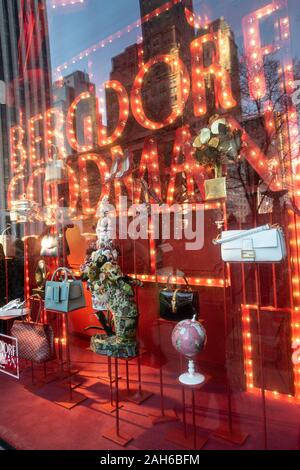 Bergdorf Goodman Holiday Window Display, NYC 2022 Stock Photo - Alamy