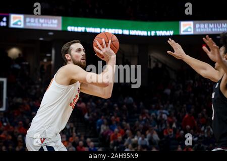 Charlottesville, VA, USA. 22nd Dec, 2019. Virginia Forward Jay Huff (30) during the NCAA Basketball game between the University of South Carolina Gamecocks and University of Virginia Cavaliers at John Paul Jones Arena in Charlottesville, VA. Brian McWaltersCSM/Alamy Live News Stock Photo